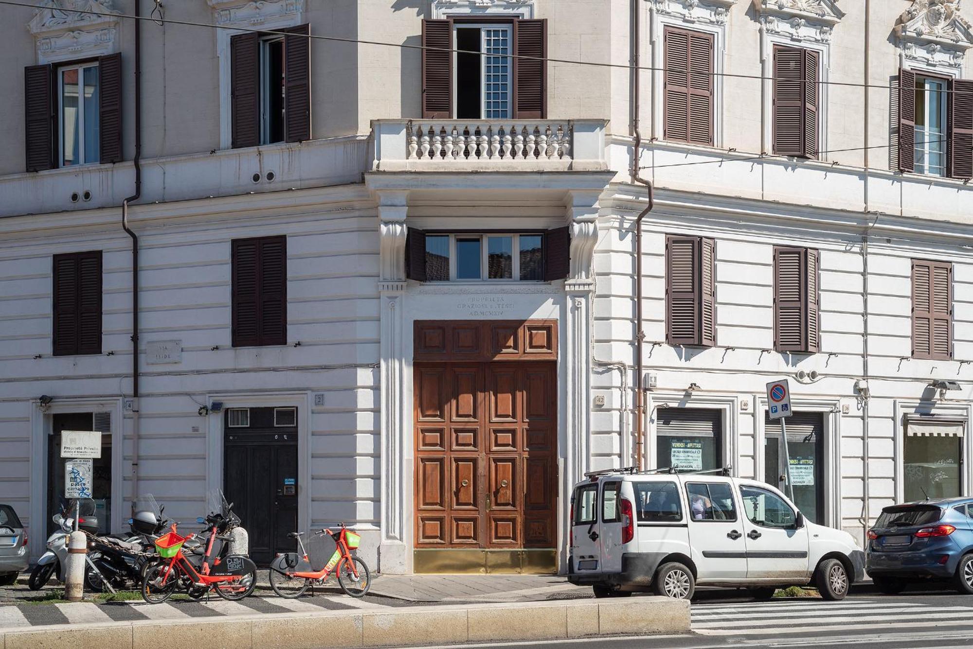 Hospitalityrome Domus Colosseo — Photos 1